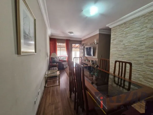 Casa com 127m² 4 quartos e 1 banheiro, à venda, no bairro Bairro Alto em Curitiba