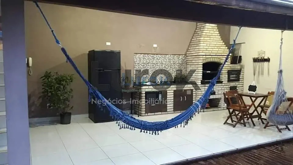 Casa, 3 quartos, 235 m² - Foto 21