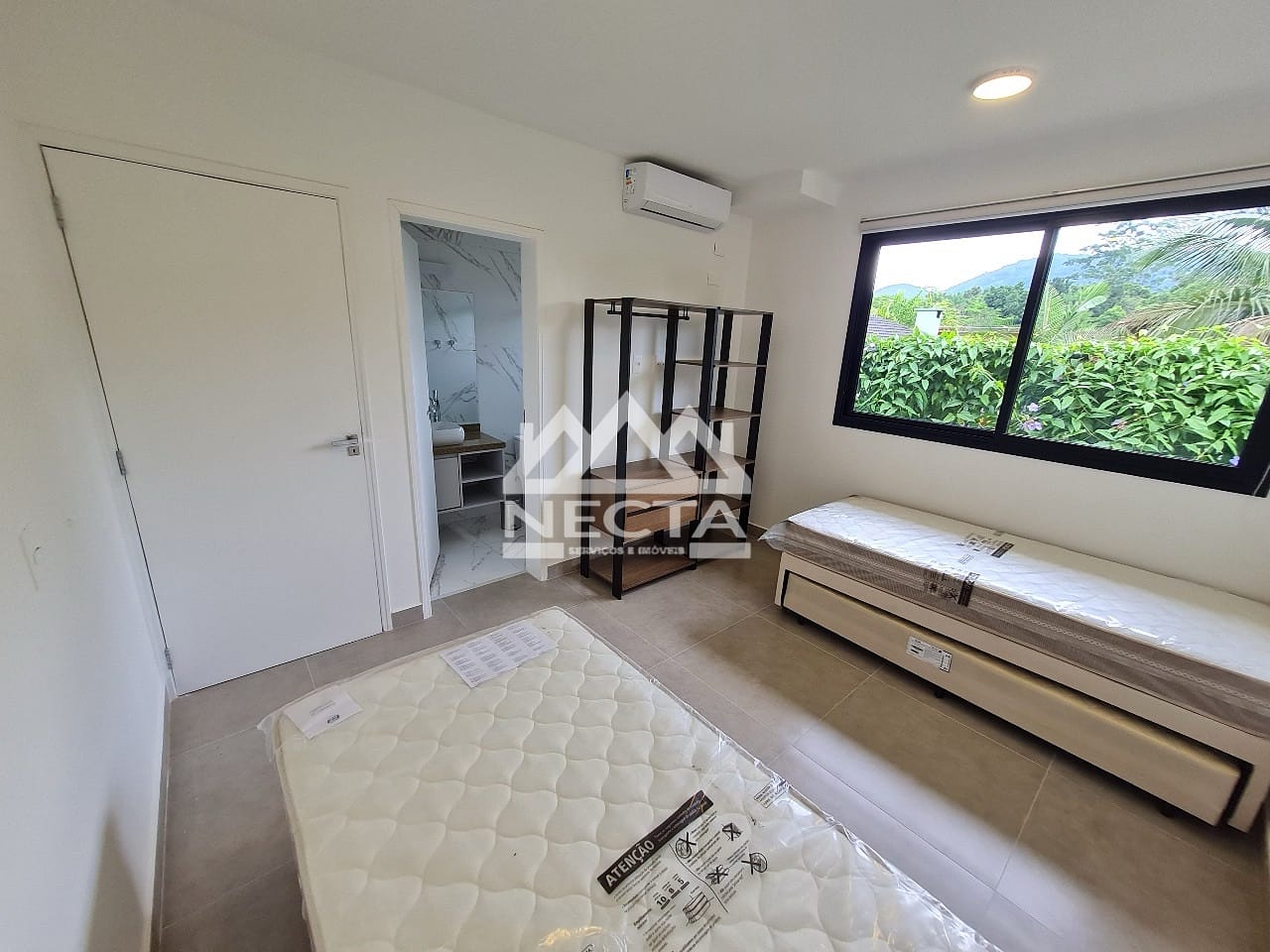 Casa, 3 quartos, 206 m² - Foto 28