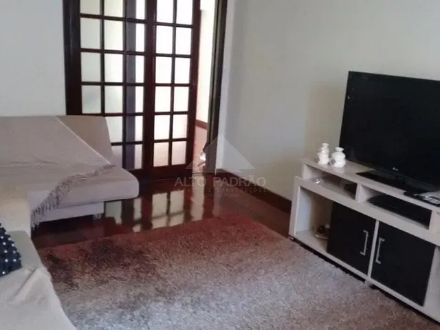 Casa com 254m² 3 quartos e 3 banheiros, à venda, no bairro Vila São Francisco em Mauá