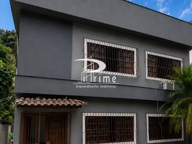 Casa 5 quartos e 4 banheiros, à venda, no bairro São Francisco em Niterói