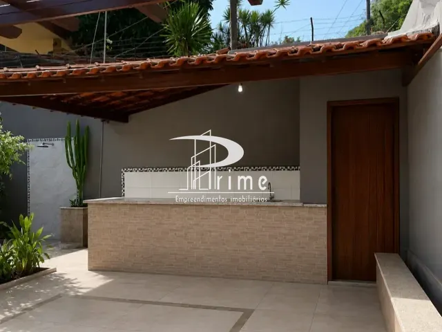 Casa 5 quartos e 4 banheiros, à venda, no bairro São Francisco em Niterói