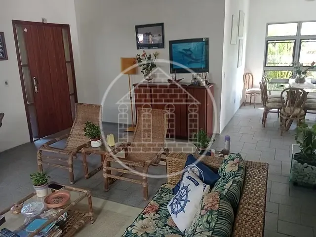Casa com 429m² 5 quartos e 6 banheiros, à venda, no bairro Praia da Enseada em Bertioga