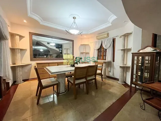 Casa com 636m² 4 quartos e 6 banheiros, para alugar, no bairro Parque Residencial Aquarius em São José dos Campos