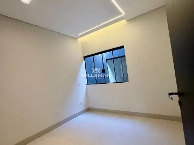 Casa 3 quartos e 2 banheiros, à venda, no bairro Vila Morangueira em Maringá