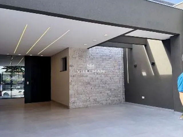 Casa 3 quartos e 2 banheiros, à venda, no bairro Vila Morangueira em Maringá