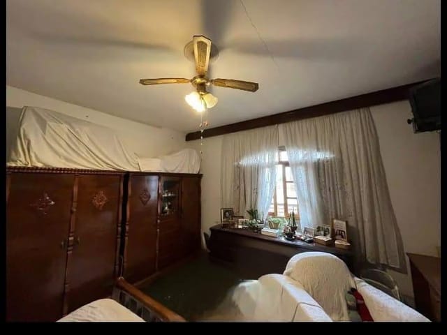 Casa com 380m² 3 quartos e 2 banheiros, à venda, no bairro Vila Gilda em Santo André