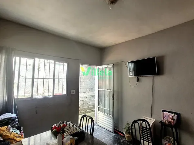 Casa com 180m² 2 quartos e 1 banheiro, à venda, no bairro Jardim Mossapyra em Itaquaquecetuba