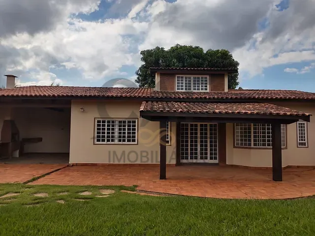 Casa com 950m² 2 quartos e 2 banheiros, à venda, no bairro Villa de Holanda em Holambra