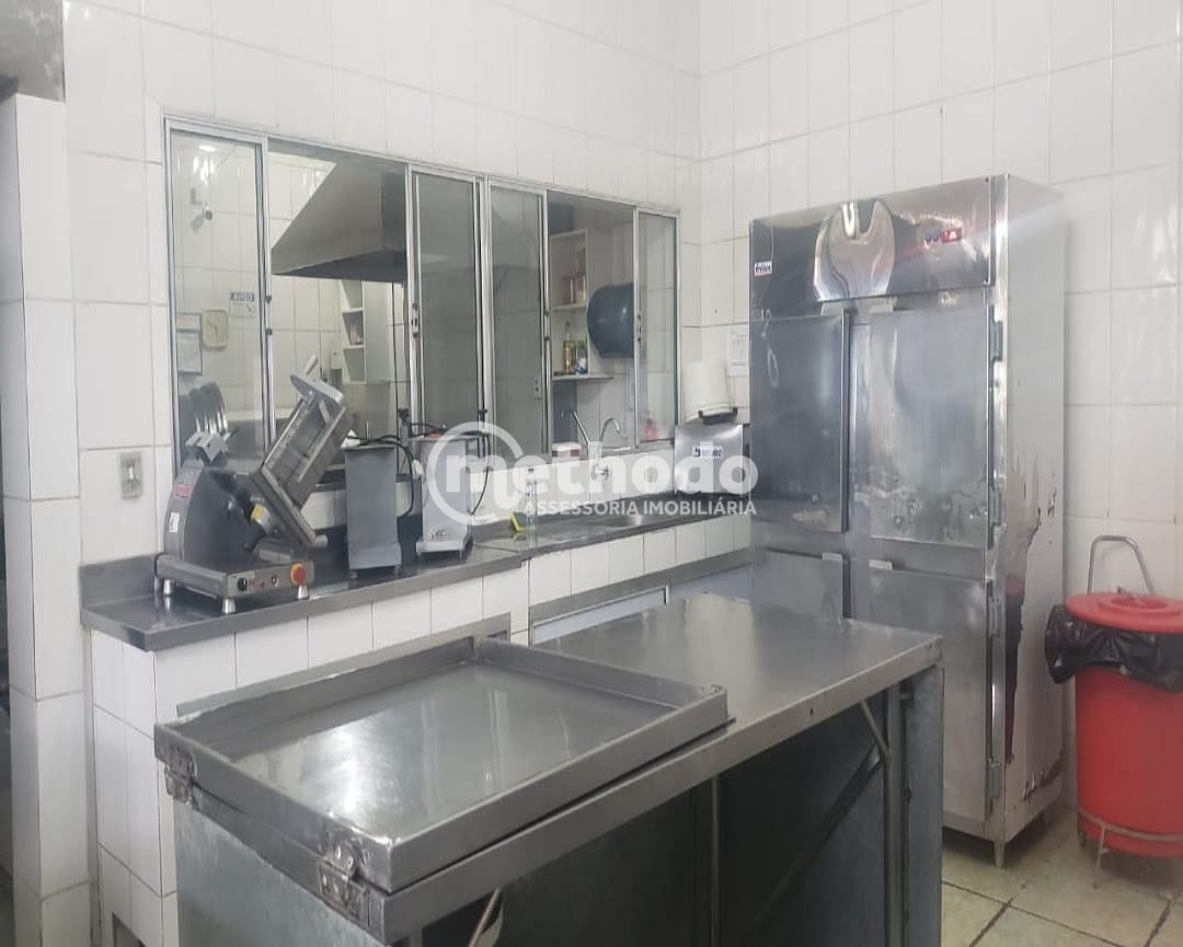 Casa, 3 quartos, 340 m² - Foto 9