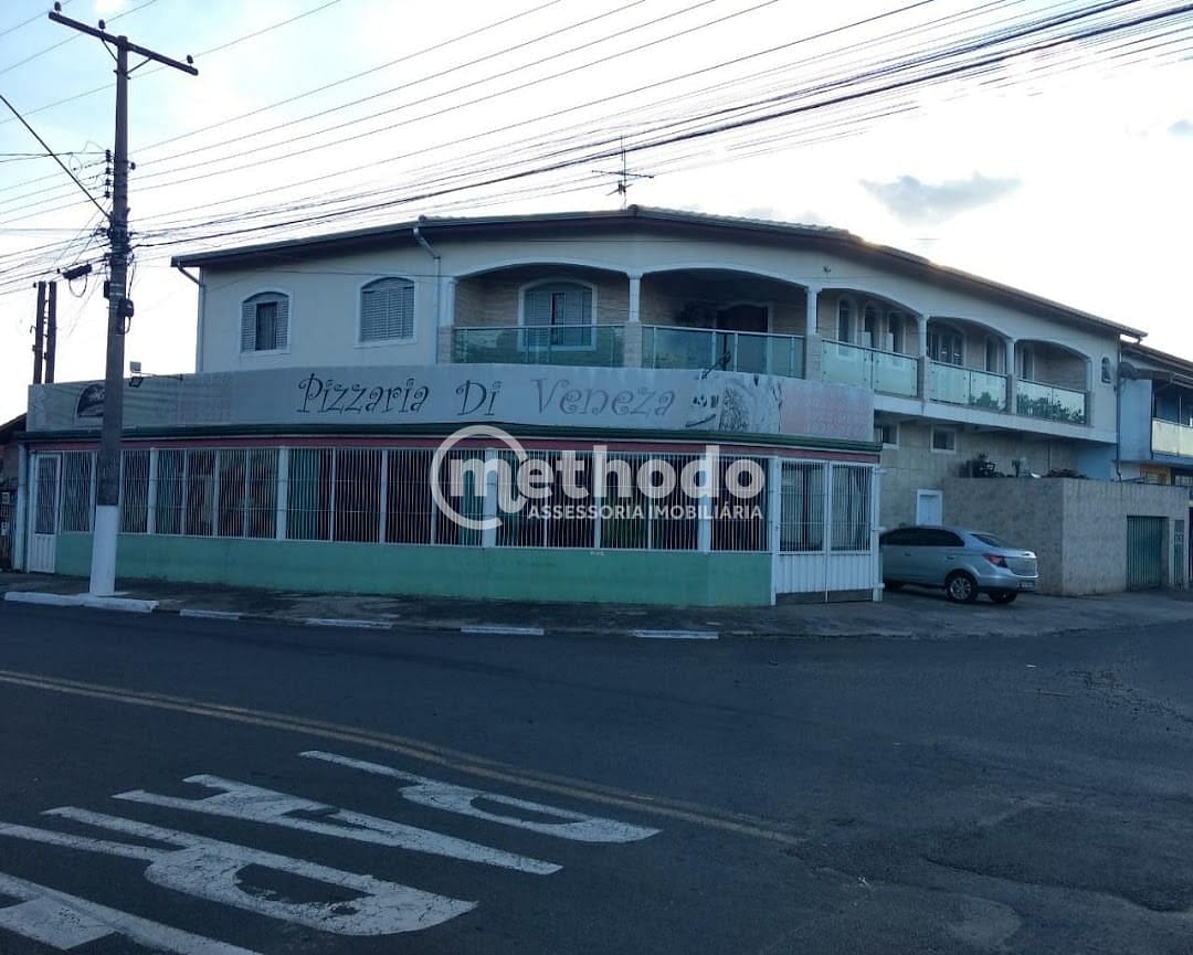 Casa, 3 quartos, 340 m² - Foto 1