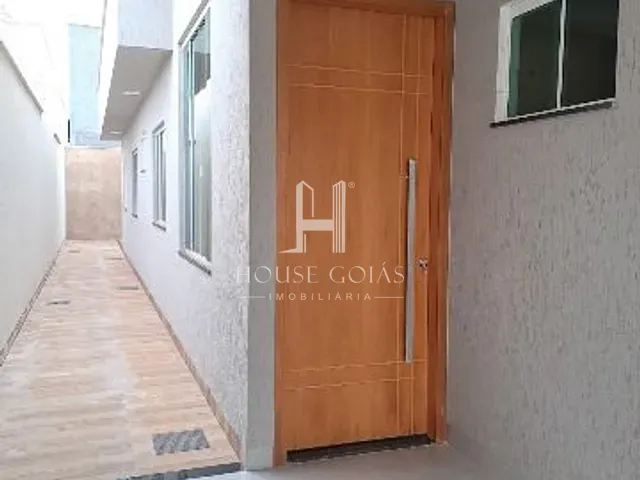Casa com 180m² 3 quartos e 1 banheiro, à venda, no bairro Jardim Luz em Aparecida de Goiânia
