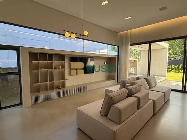 Casa 3 quartos e 2 banheiros, à venda, no bairro Condomínio Loteamento Reserva das Figueiras em São José dos Campos