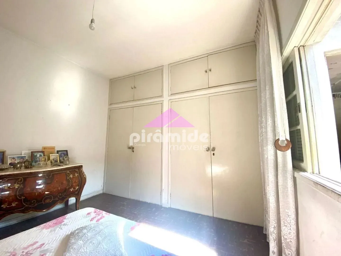 Casa, 4 quartos, 275 m² - Foto 38