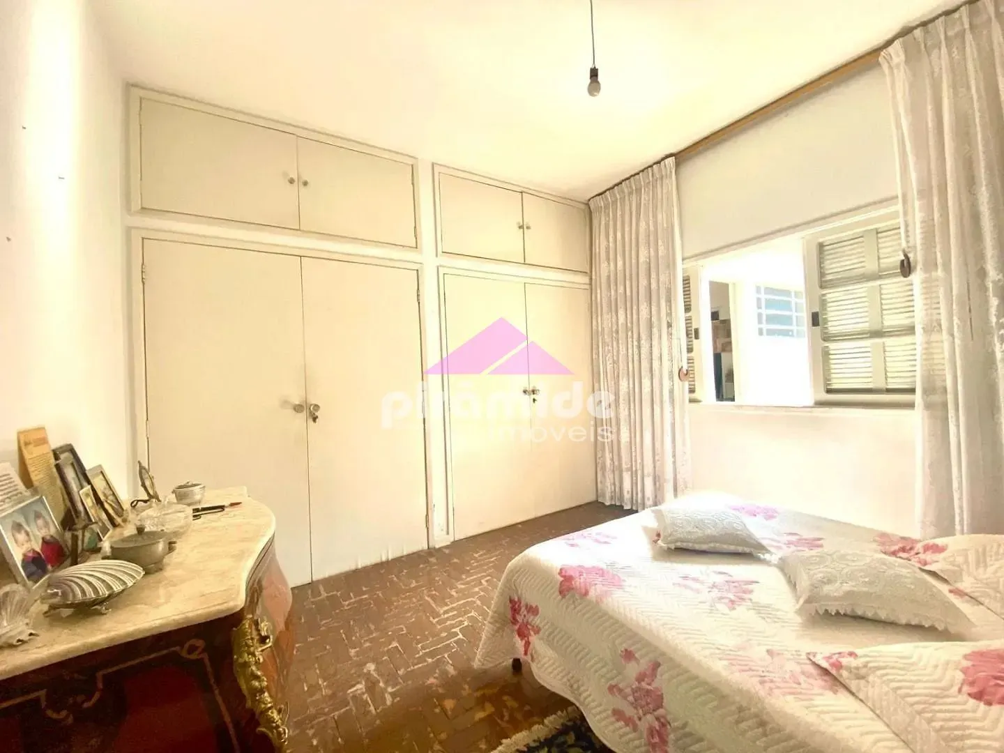 Casa, 4 quartos, 275 m² - Foto 37