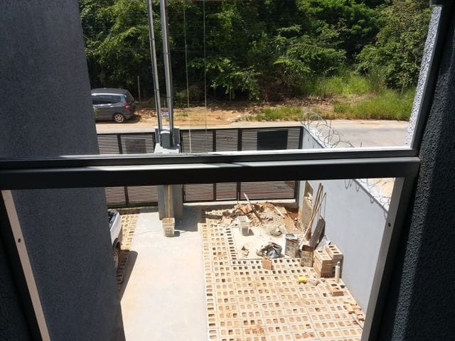 Casa com 175m² 3 quartos e 2 banheiros, à venda, no bairro Parque Xangri-Lá em Contagem