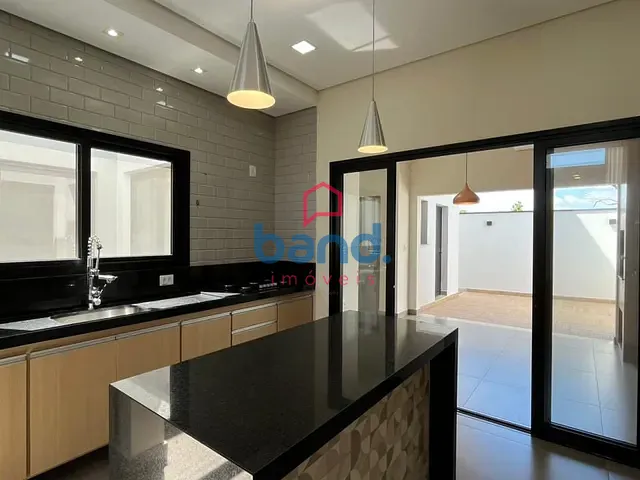 Casa com 172m² 3 quartos e 3 banheiros, à venda, no bairro Portal Vale do Sol em Porto Feliz