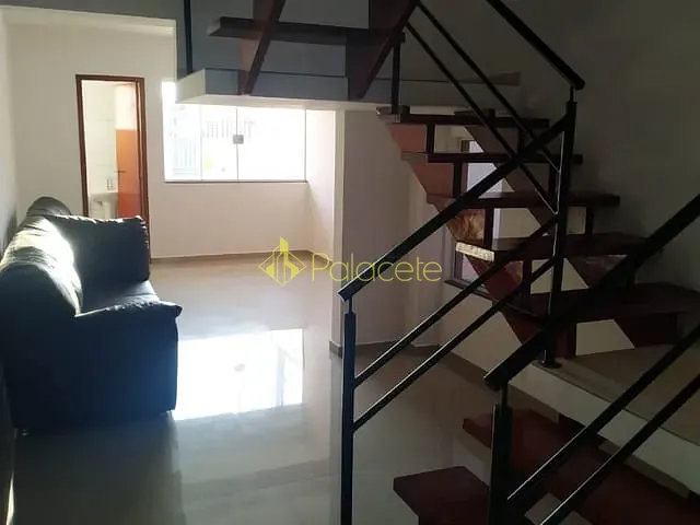Casa com 150m² 3 quartos e 2 banheiros, à venda, no bairro Jardim Dom Bosco em Pindamonhangaba