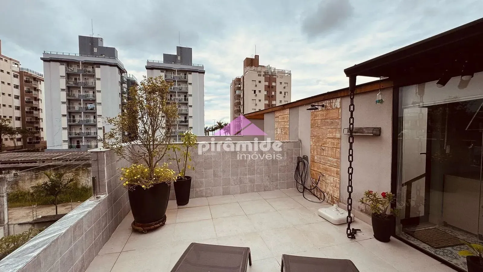 Casa, 2 quartos, 100 m² - Foto 2