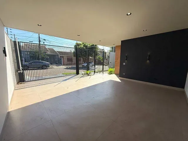 Casa com 306m² 3 quartos e 4 banheiros, à venda, no bairro Jardim Real em Maringá