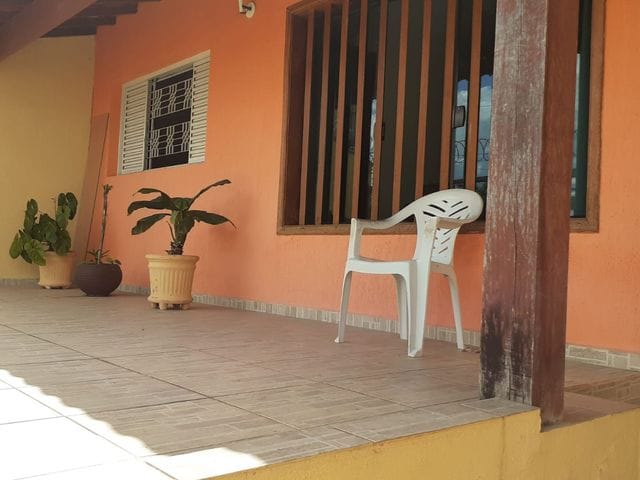 Casa com 330m² 4 quartos e 3 banheiros, à venda, no bairro Parque Manchester em Sorocaba