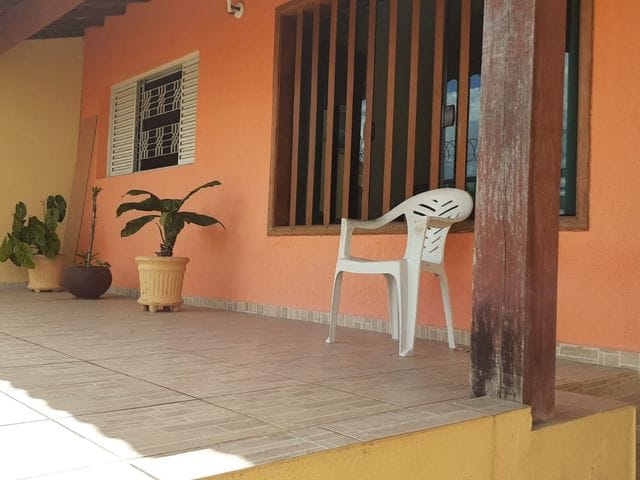 Casa com 330m² 4 quartos e 3 banheiros, à venda, no bairro Parque Manchester em Sorocaba