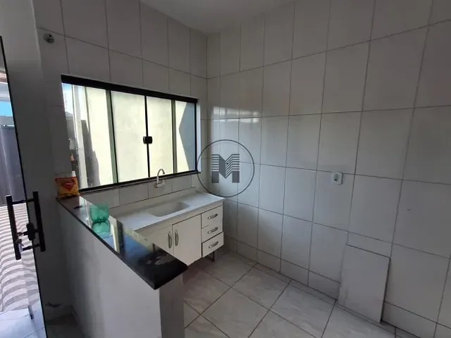 Casa 2 quartos e 1 banheiro, à venda, no bairro Vila Brito em Lorena