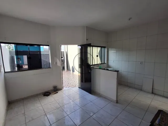 Casa 2 quartos e 1 banheiro, à venda, no bairro Vila Brito em Lorena