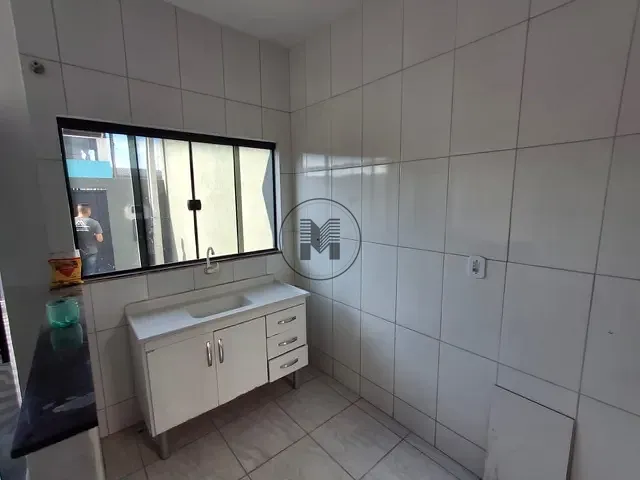 Casa 2 quartos e 1 banheiro, à venda, no bairro Vila Brito em Lorena