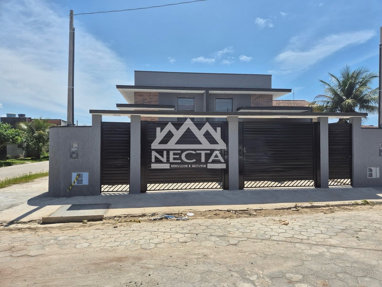 Casa, 3 quartos, 70 m² - Foto 1