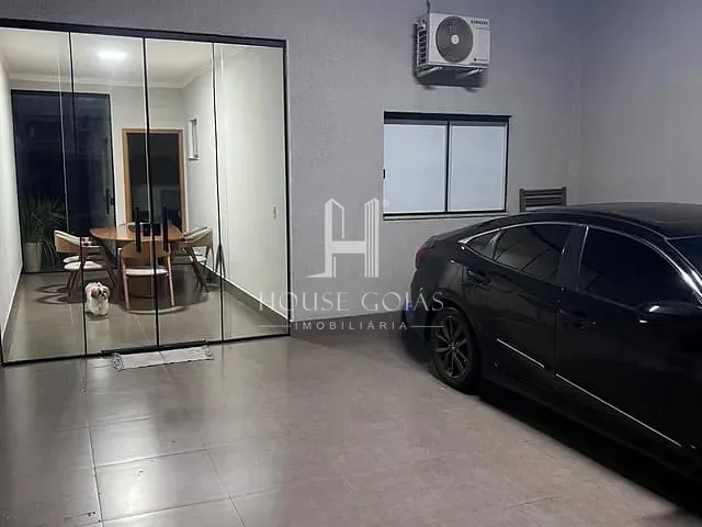 Casa com 180m² 2 quartos e 2 banheiros, à venda, no bairro Setor Solar Santa Rita em Goiânia