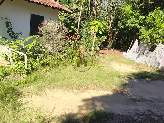 Casa 2 quartos e 1 banheiro, para alugar, no bairro Área Rural de Guaratinguetá em Guaratinguetá