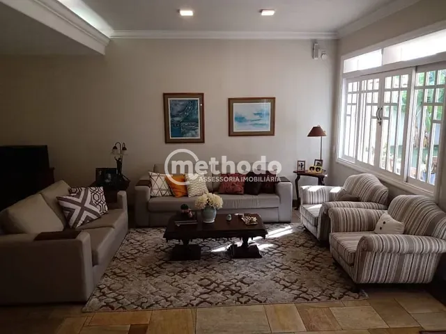 Casa com 810m² 5 quartos e 7 banheiros, à venda, no bairro Jardim Madalena em Campinas