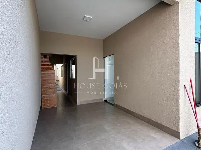 Casa com 120m² 2 quartos e 2 banheiros, à venda, no bairro Residencial Triunfo em Goianira