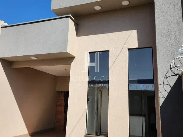 Casa com 120m² 2 quartos e 2 banheiros, à venda, no bairro Residencial Triunfo em Goianira