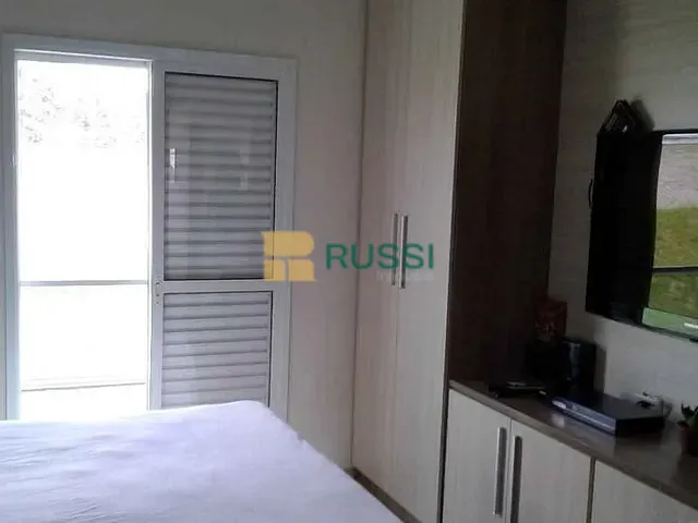 Casa 5 quartos e 4 banheiros, à venda, no bairro Urbanova VI em São José dos Campos