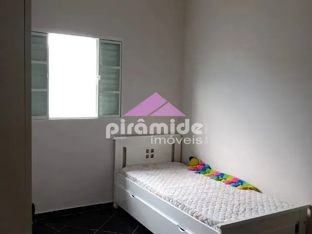 Casa com 126m² 2 quartos e 1 banheiro, à venda, no bairro Jardim Santo Onofre em São José Dos Campos