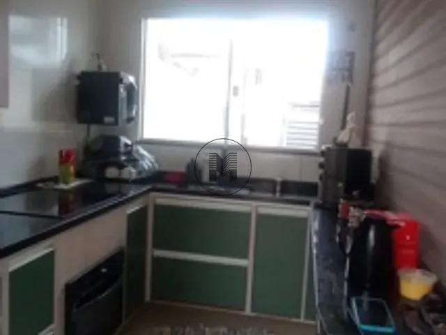 Casa 2 quartos e 2 banheiros, à venda, no bairro Parque Urupês em Taubaté