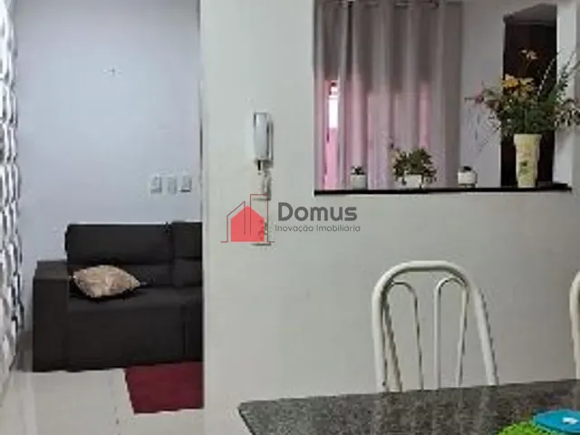 Casa com 125m² 3 quartos e 1 banheiro, à venda, no bairro Jardim Santa Luzia em Pindamonhangaba