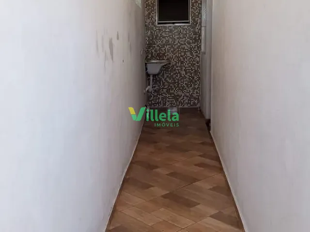 Casa à venda, no bairro Vila Gepina em Itaquaquecetuba