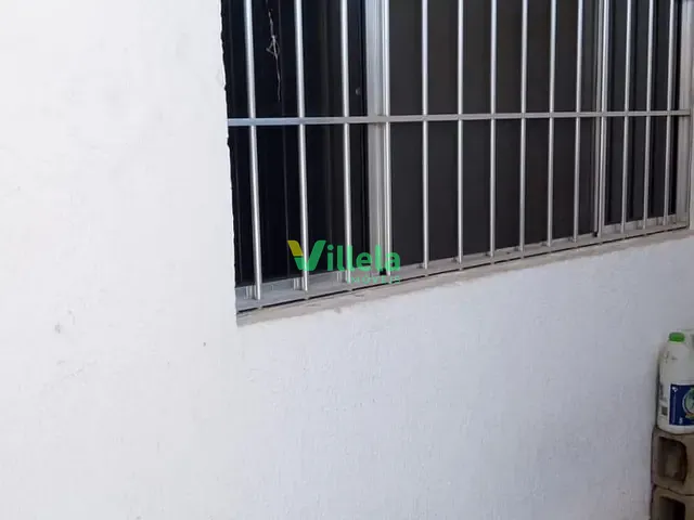 Casa à venda, no bairro Vila Gepina em Itaquaquecetuba