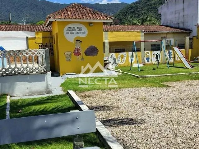 Casa 1 quarto e 1 banheiro, à venda, no bairro Massaguaçu em Caraguatatuba