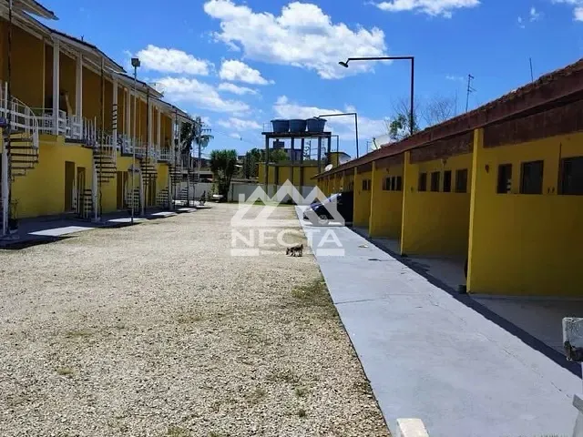 Casa 1 quarto e 1 banheiro, à venda, no bairro Massaguaçu em Caraguatatuba
