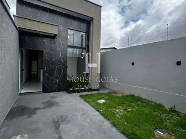 Casa com 150m² 2 quartos e 2 banheiros, à venda, no bairro Residencial Solar Ville em Goiânia