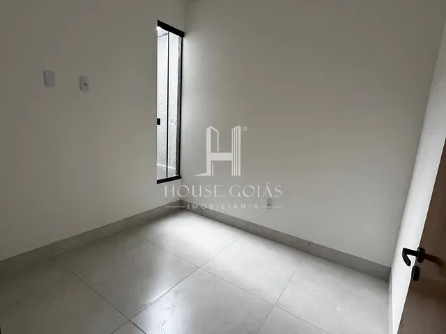 Casa com 150m² 2 quartos e 2 banheiros, à venda, no bairro Residencial Solar Ville em Goiânia
