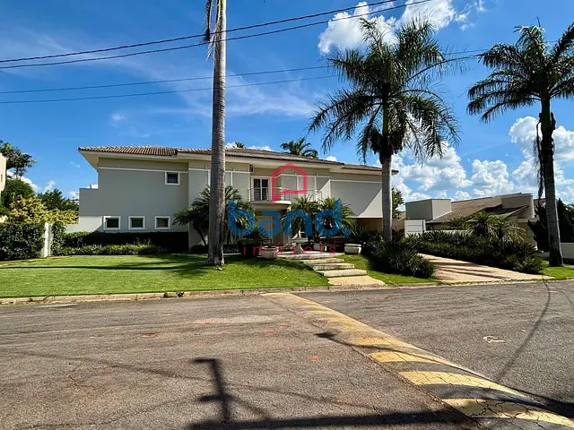 Casa 4 quartos e 3 banheiros, à venda, no bairro Portal dos Bandeirantes I em Porto Feliz