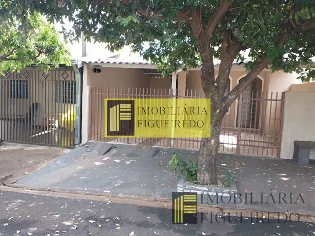 Casa com 60m² 2 quartos e 1 banheiro, para alugar, no bairro Solo Sagrado em São José do Rio Preto