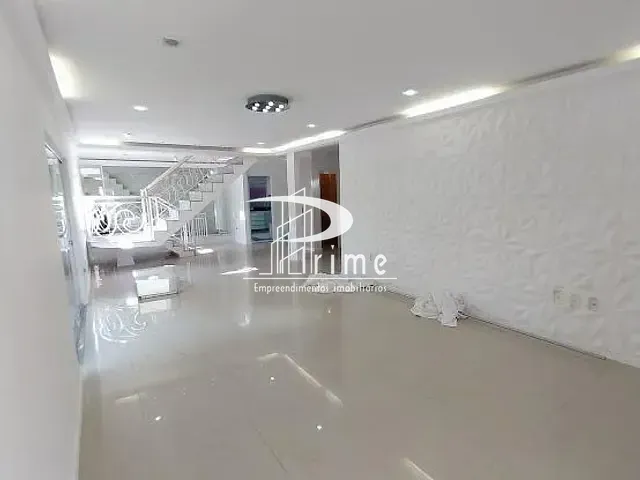 Casa 4 quartos e 4 banheiros, à venda, no bairro Piratininga em Niterói