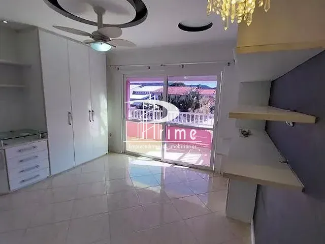 Casa 4 quartos e 4 banheiros, à venda, no bairro Piratininga em Niterói