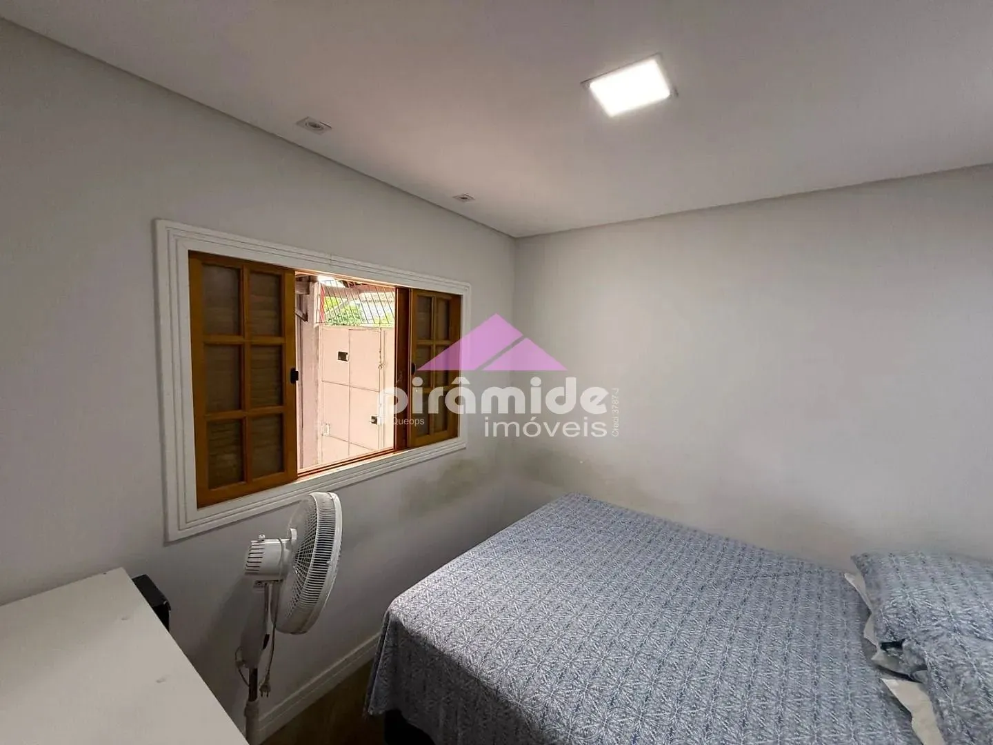 Casa, 3 quartos, 215 m² - Foto 30